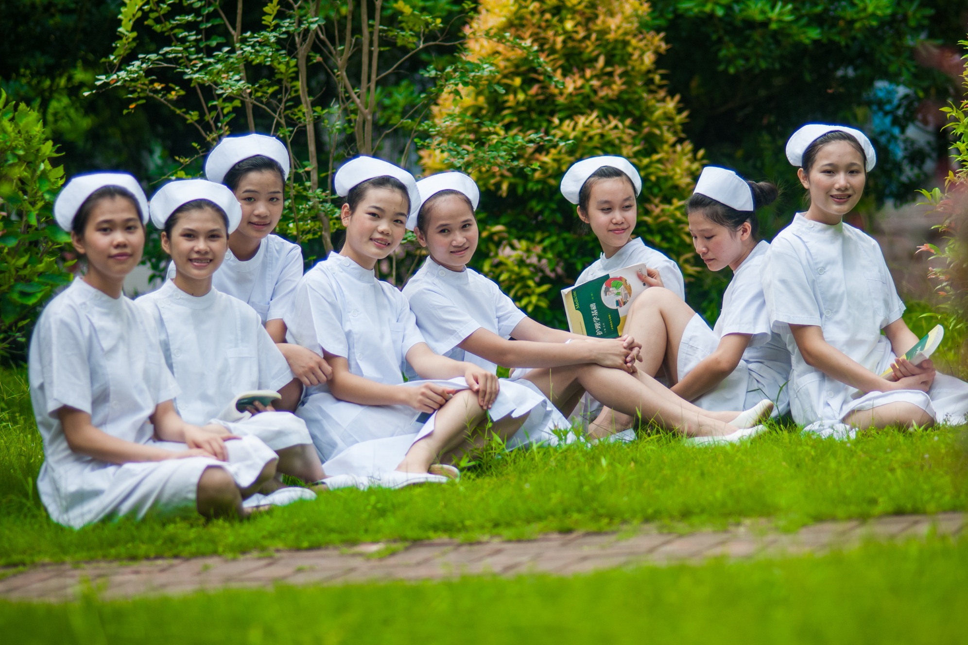 “传递天使的力量” 2020广东省湛江卫生学校招生已启动