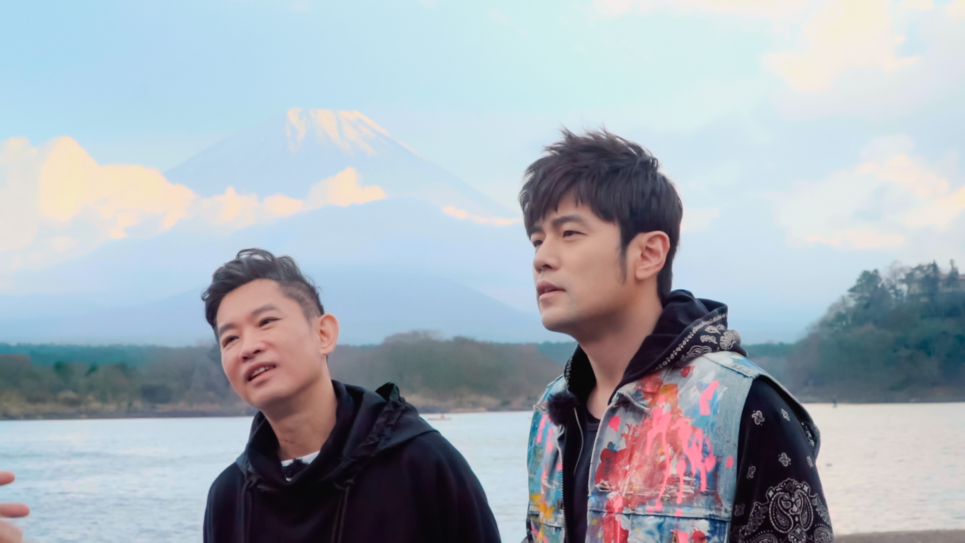 《周游记》"念旧兄弟"周杰伦,谢霆锋让友情在旅途中持续升温__凤凰网