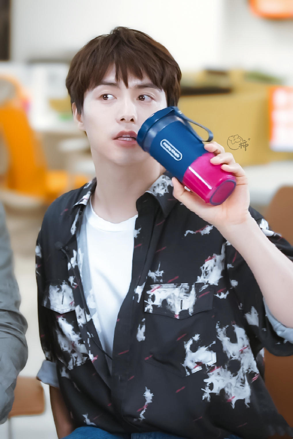 国民男神马天宇直播首秀另类直播笑料满满