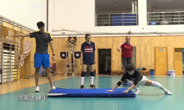 浙江女排则派出了前女排二传王娜,国青国少教练王隆瑞和90年代暴力