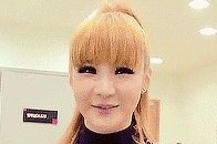 韩国活宝2ne1绝对神曲之【我爱你】，非常精妙的操作