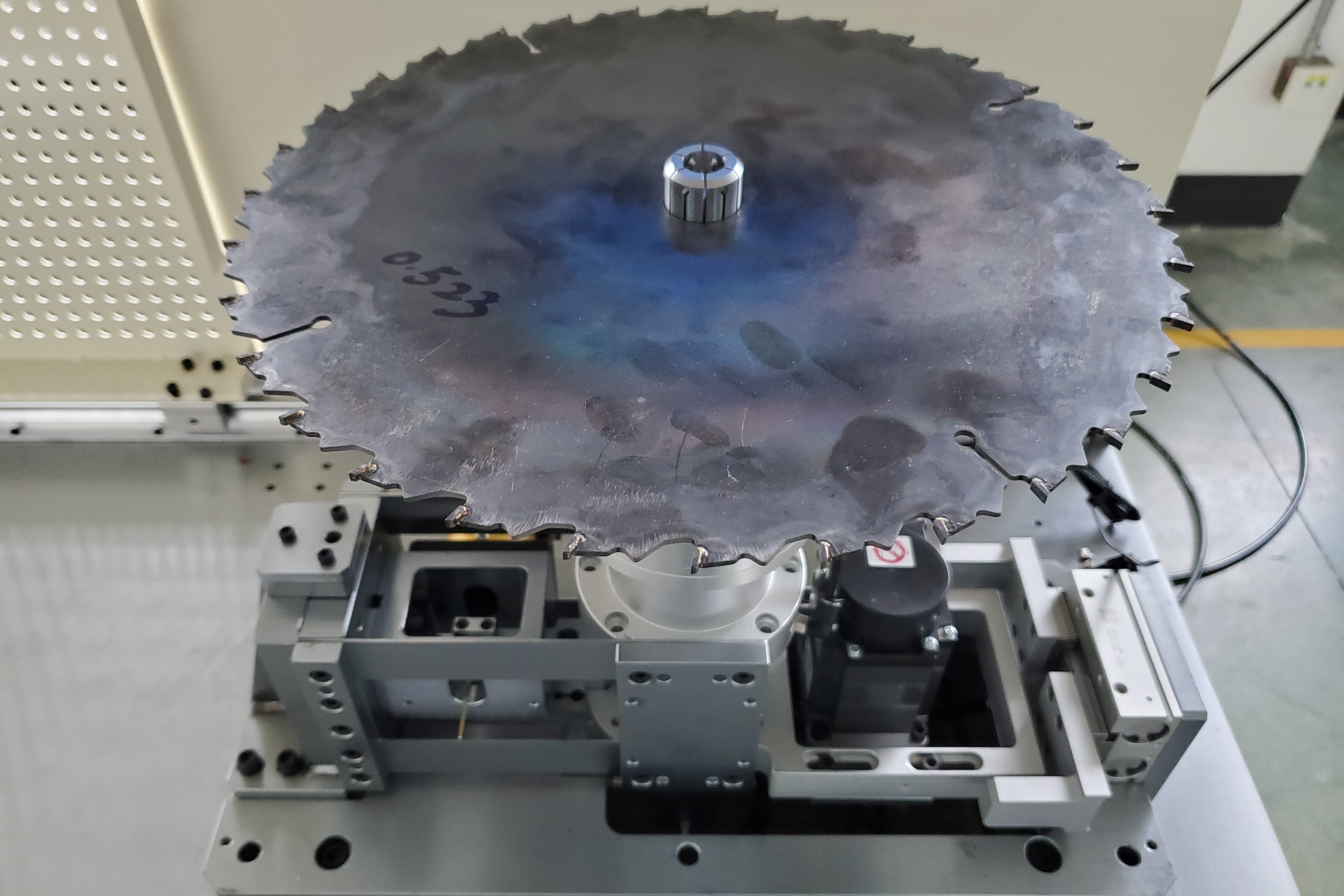 平衡测试机，集智动平衡设备