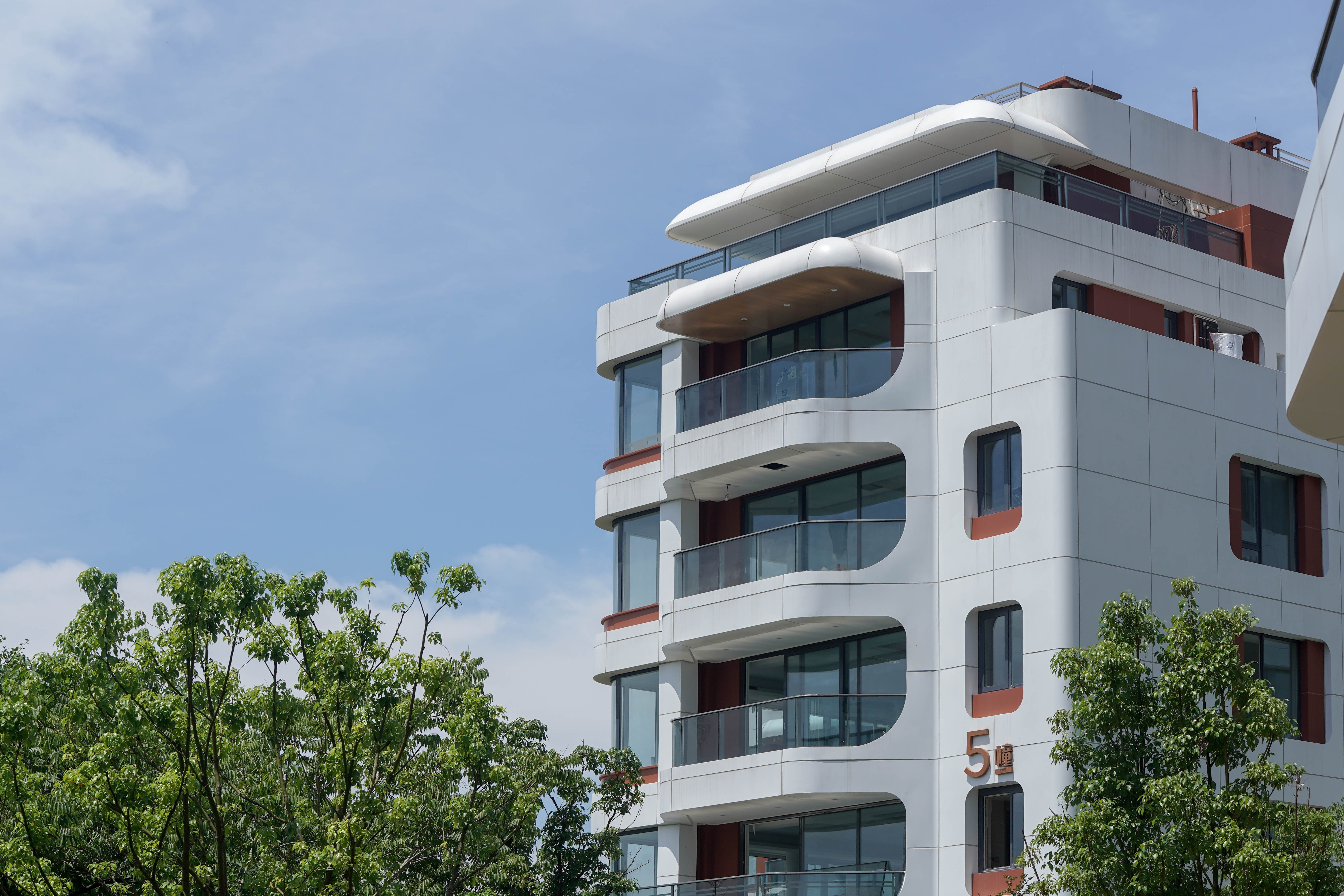 西湖之上,动感的思想美学建筑——融信公馆·arc