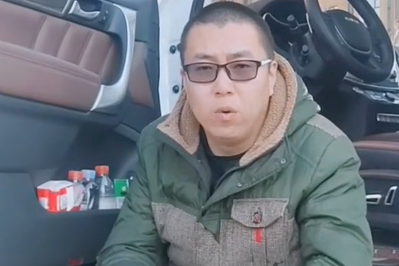 哈弗H9柴油还是汽油？