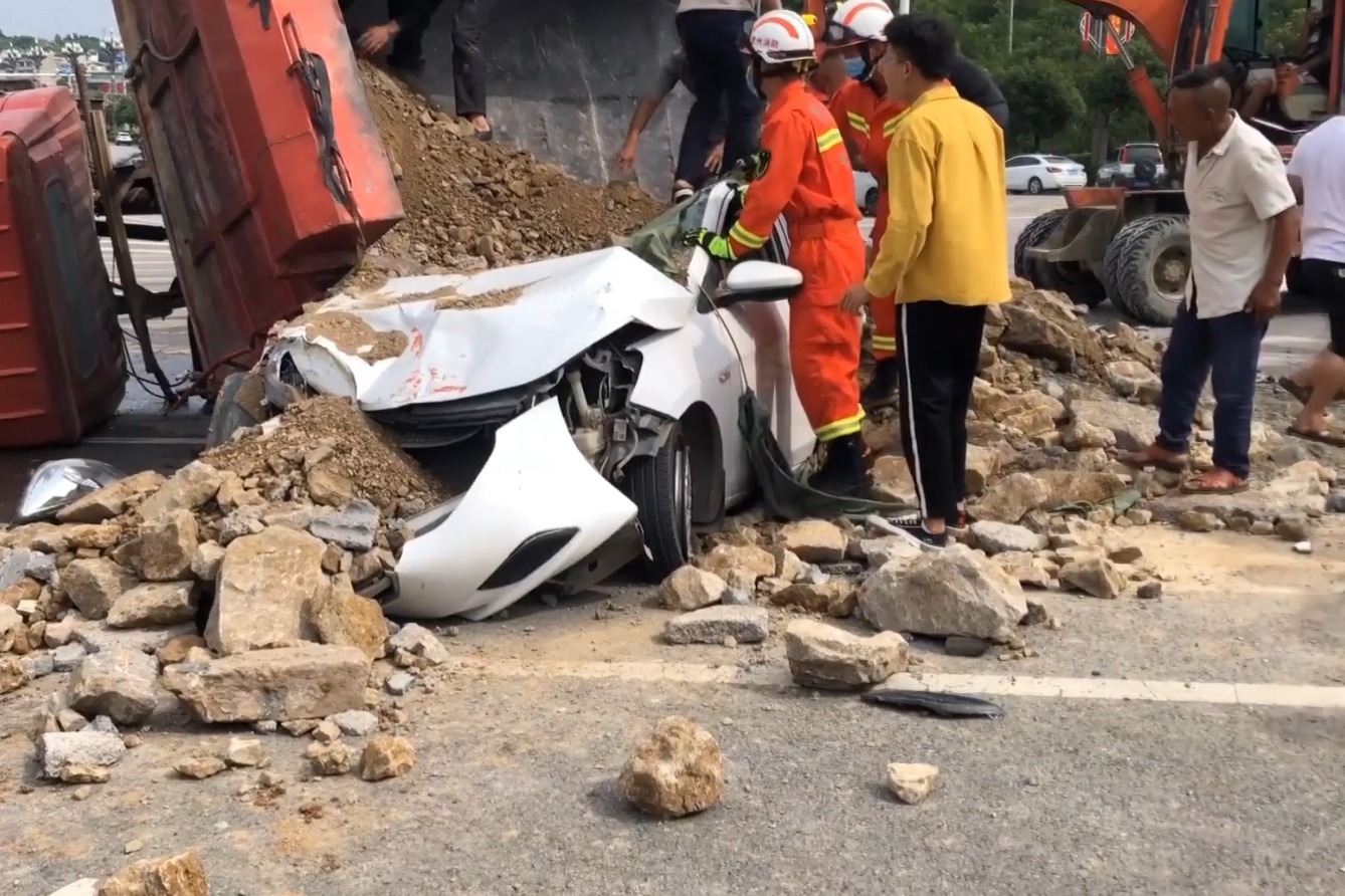 阳西县“3·31”挖掘机侧翻一般事故调查报告
