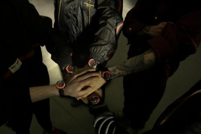 Gucci联手Fnatic发布全新限量款Gucci Dive系列潜水表