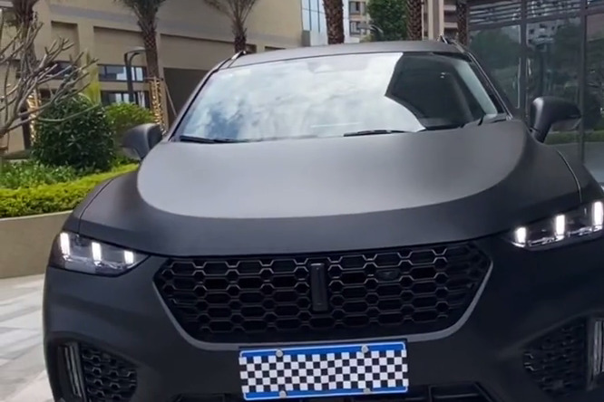 18年买的 vv7 黑武士 现在看还是很好看的