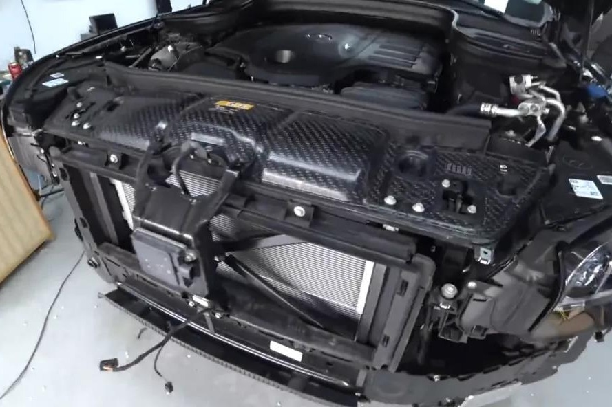 奔驰GLS拆解要点，喜欢自己动手DIY必看