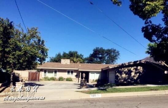 王宝强美国豪宅曝光,常年无人居住显冷清,曾挂牌低价出售