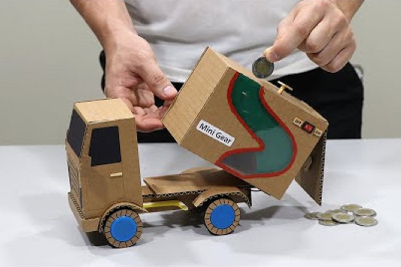 用纸板制作玩具汽车,可以存放硬币,脑洞大开!