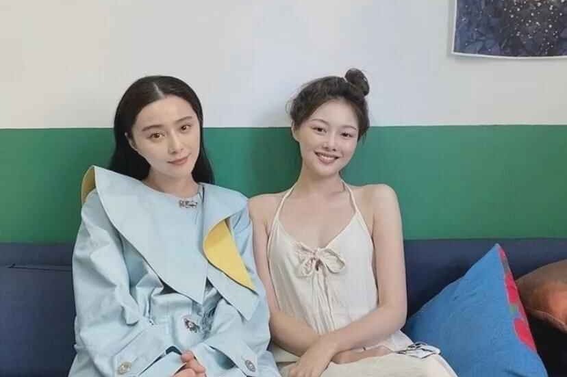 晚晚为什么想不开要拉踩范冰冰的颜值啊?_凤凰网