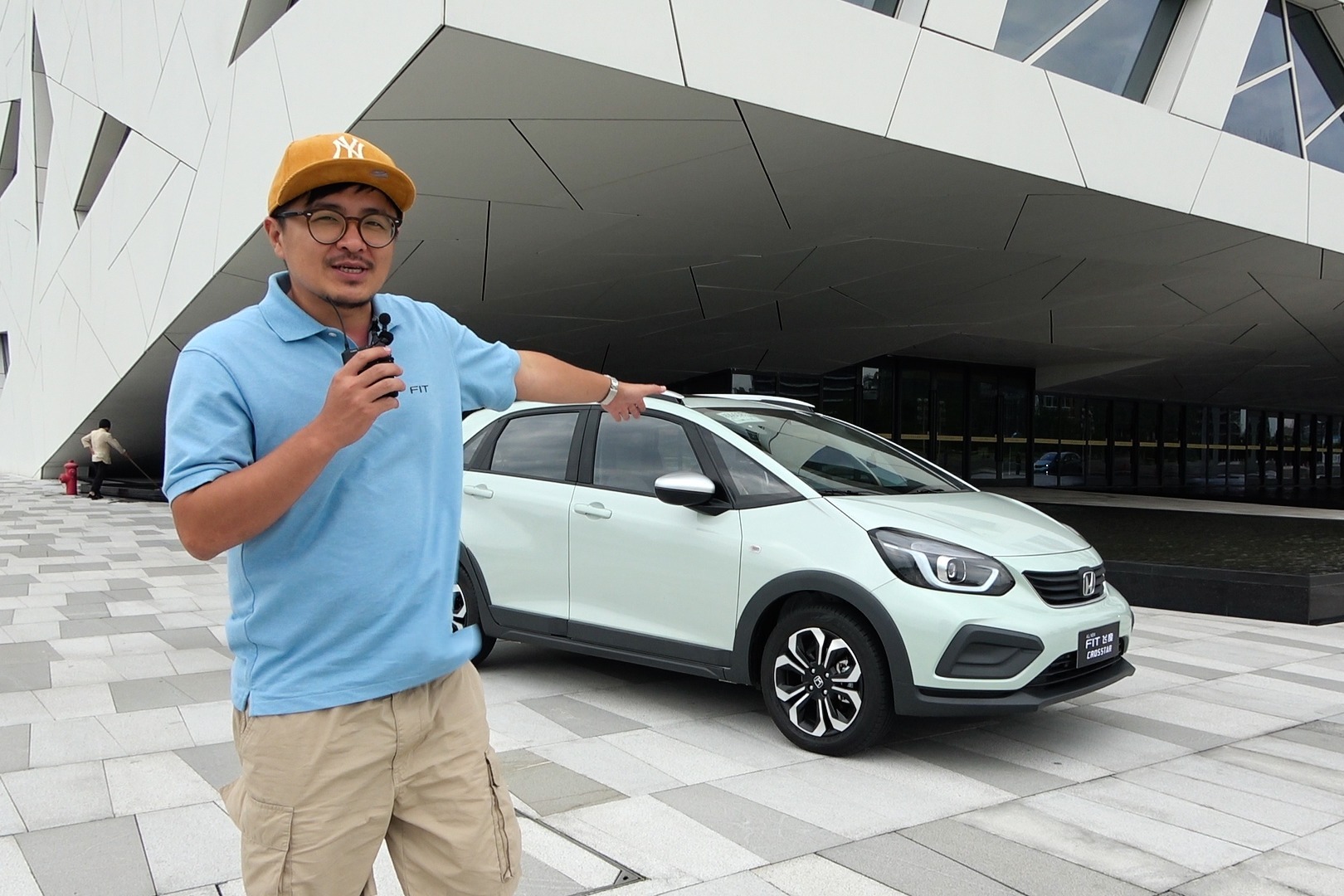 试驾“越野版”飞度，选缤智还是它？