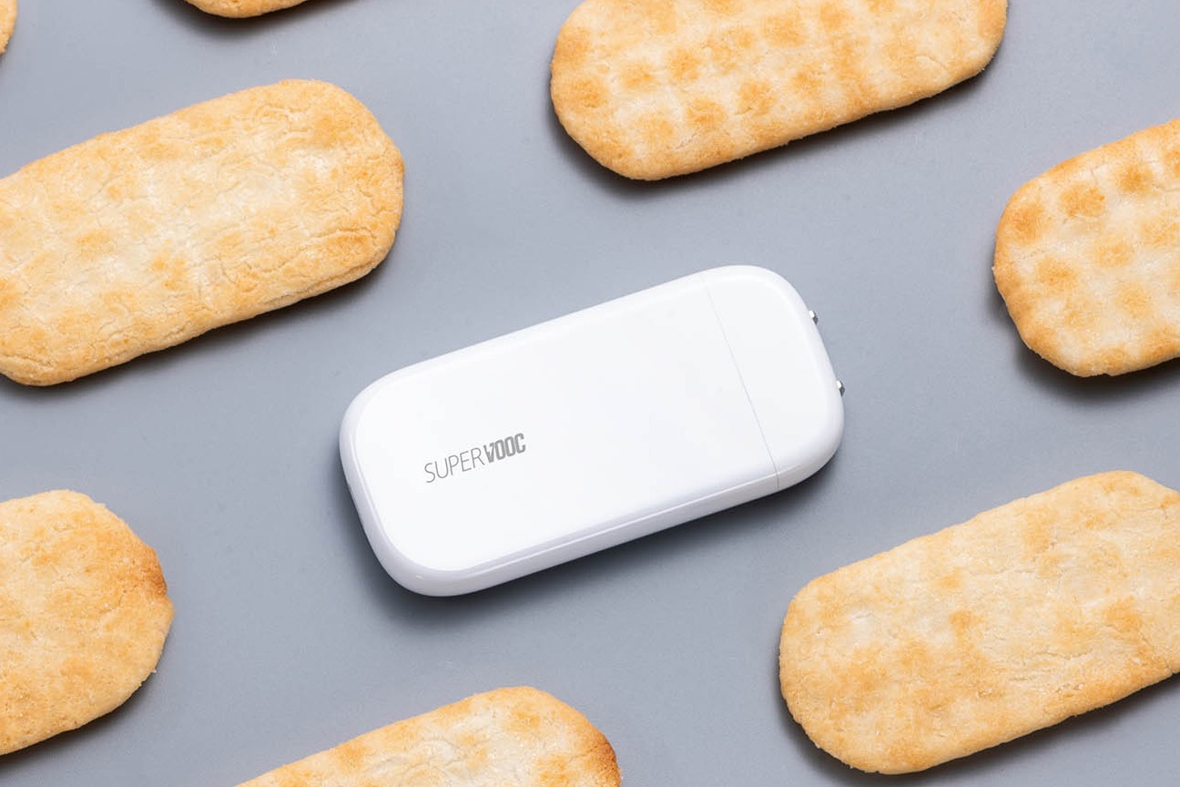 oppo发布50w超闪饼干充电器 网友:旺旺仙贝结下广告费