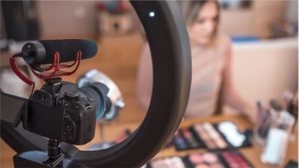 商务部经济统计2020G_2020年微信账单统计(2)