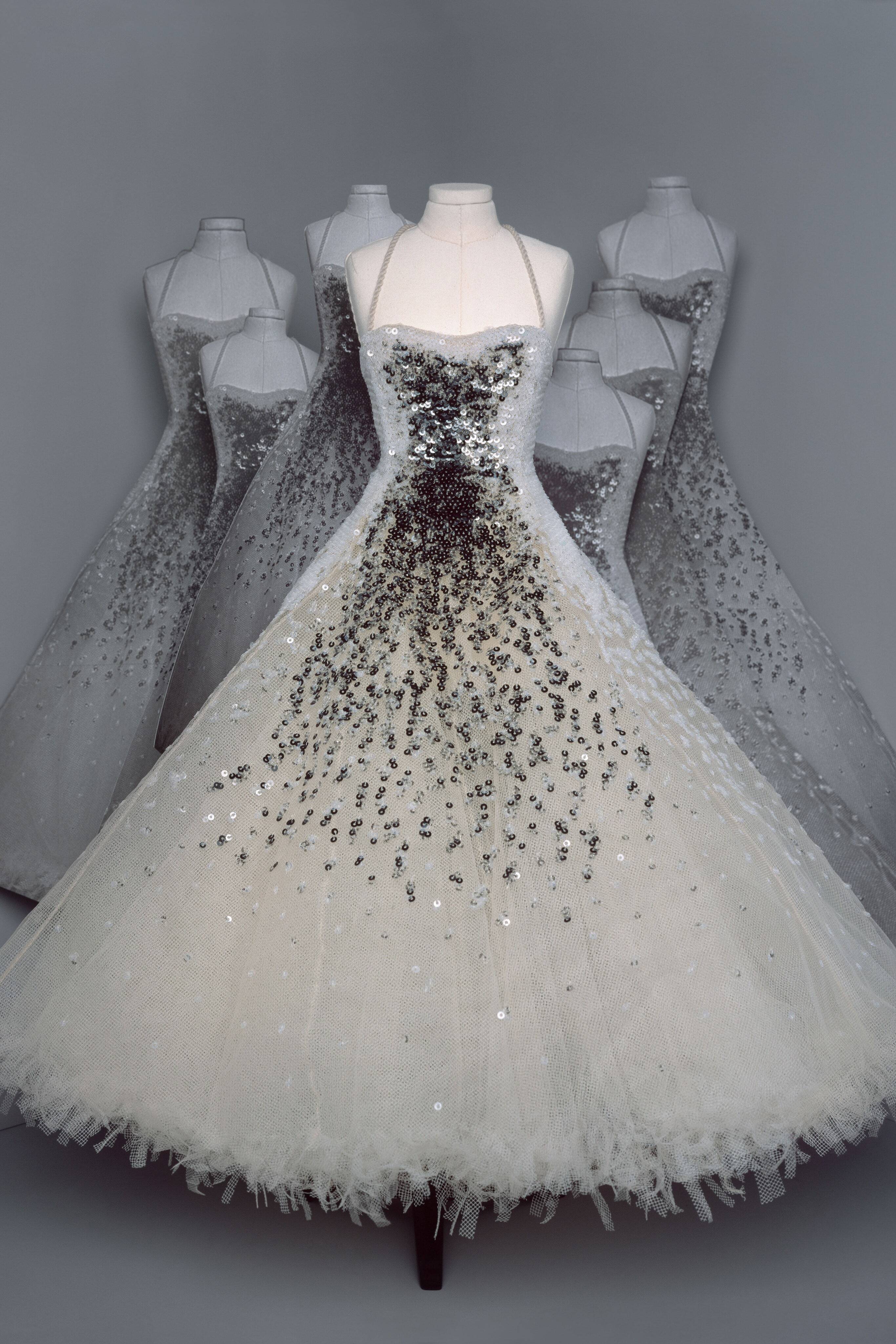 dior迪奥2020秋冬高定系列,凸显女神气质!