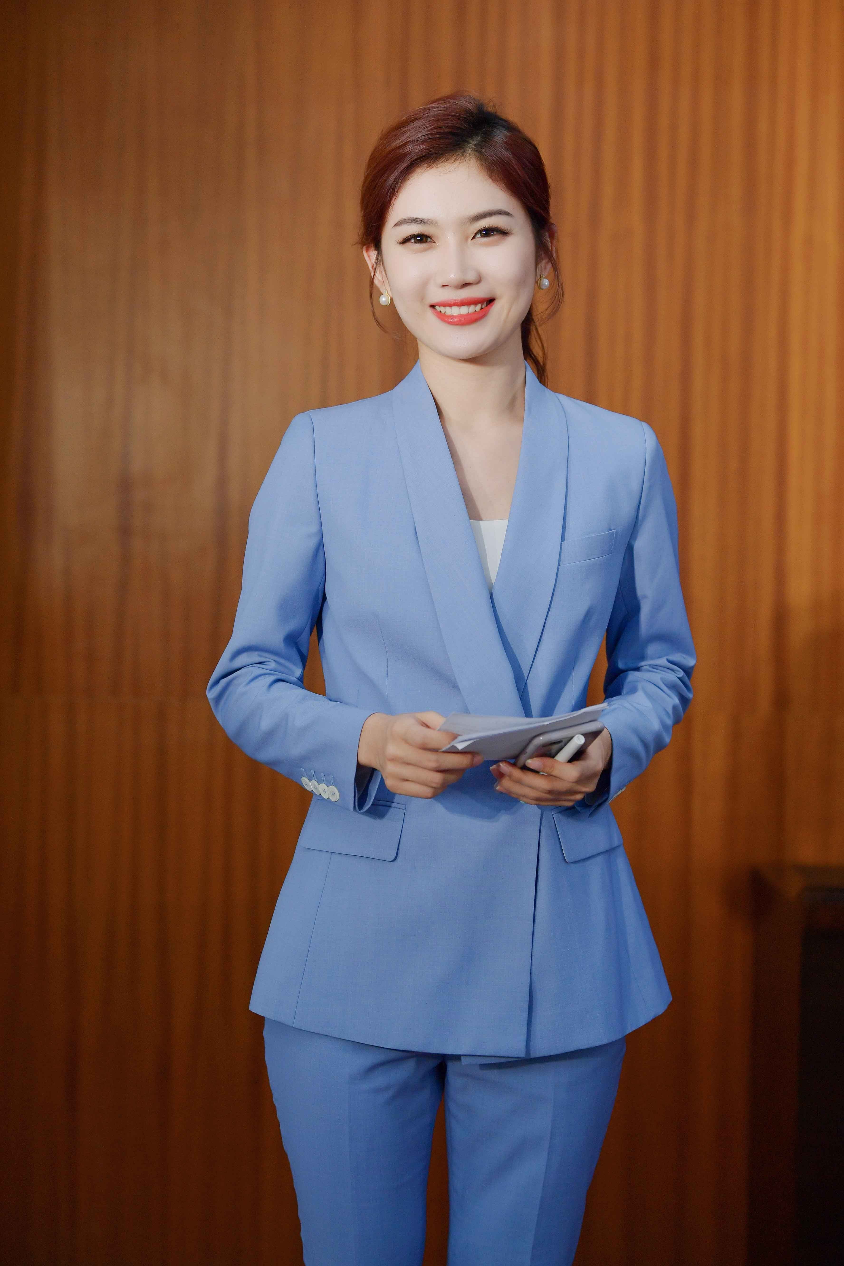 电视社会组织联合会共同发起了"村村播工程"公益项目走进江苏常州武进
