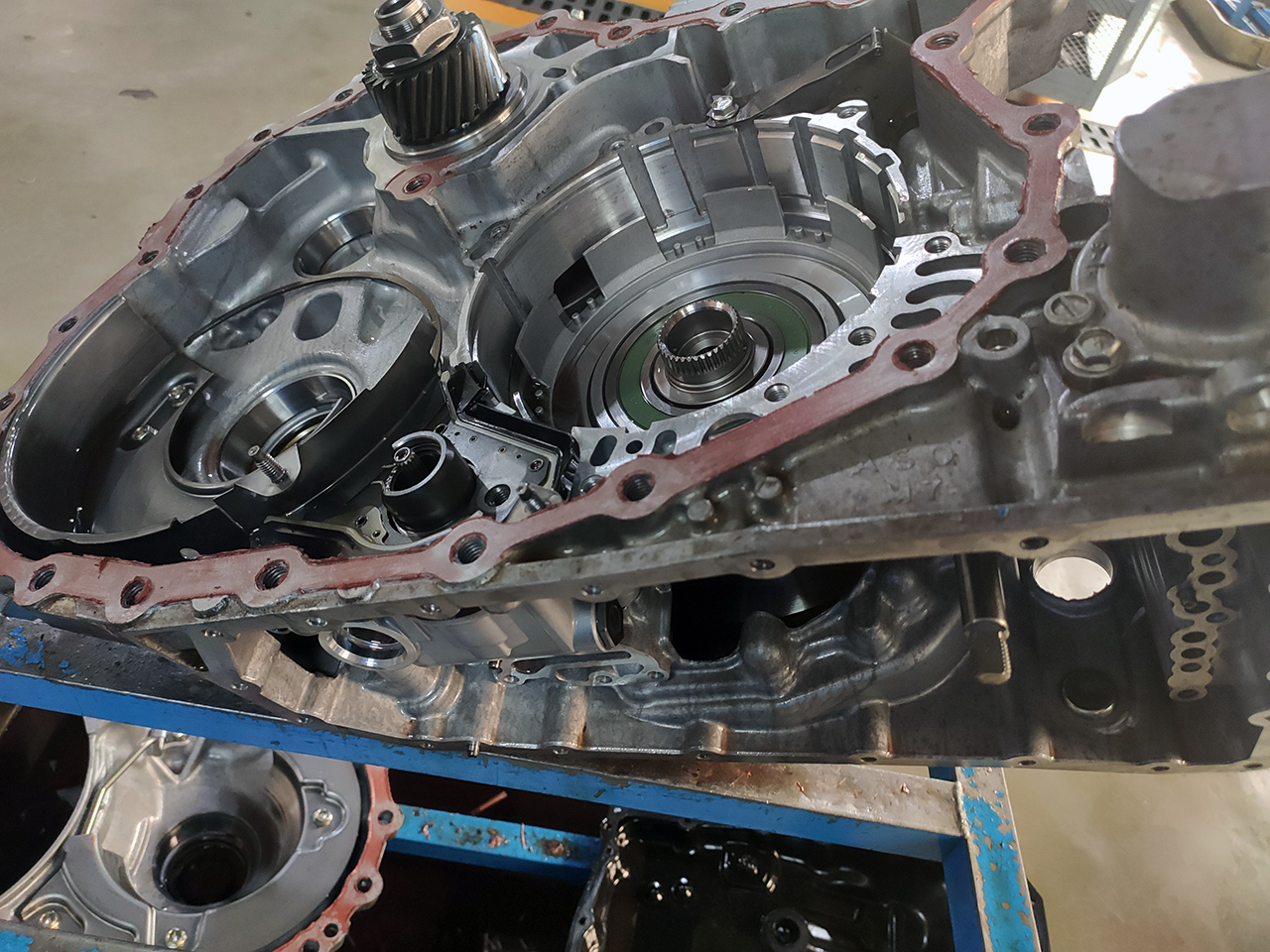 英菲尼迪qx60行驶抖动变速箱打滑英菲尼迪自动变速箱维修