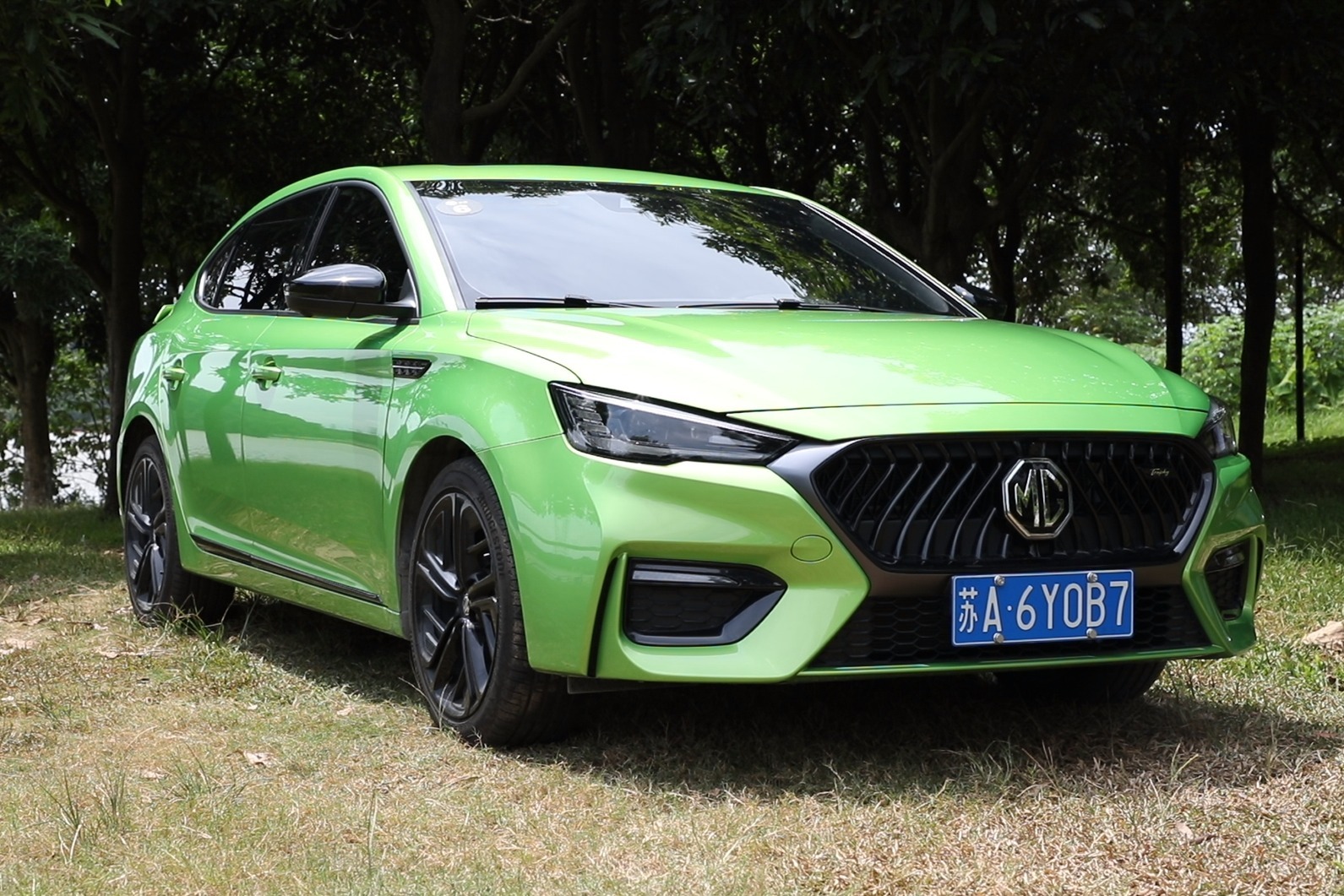 动力强l25plus好用试驾第三代名爵6