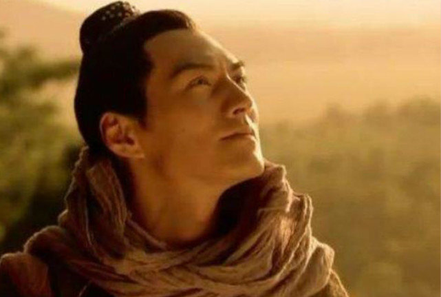 临别时,许贯忠送燕青一句忠言:"兄长到功成名就之日,也宜寻个退步.