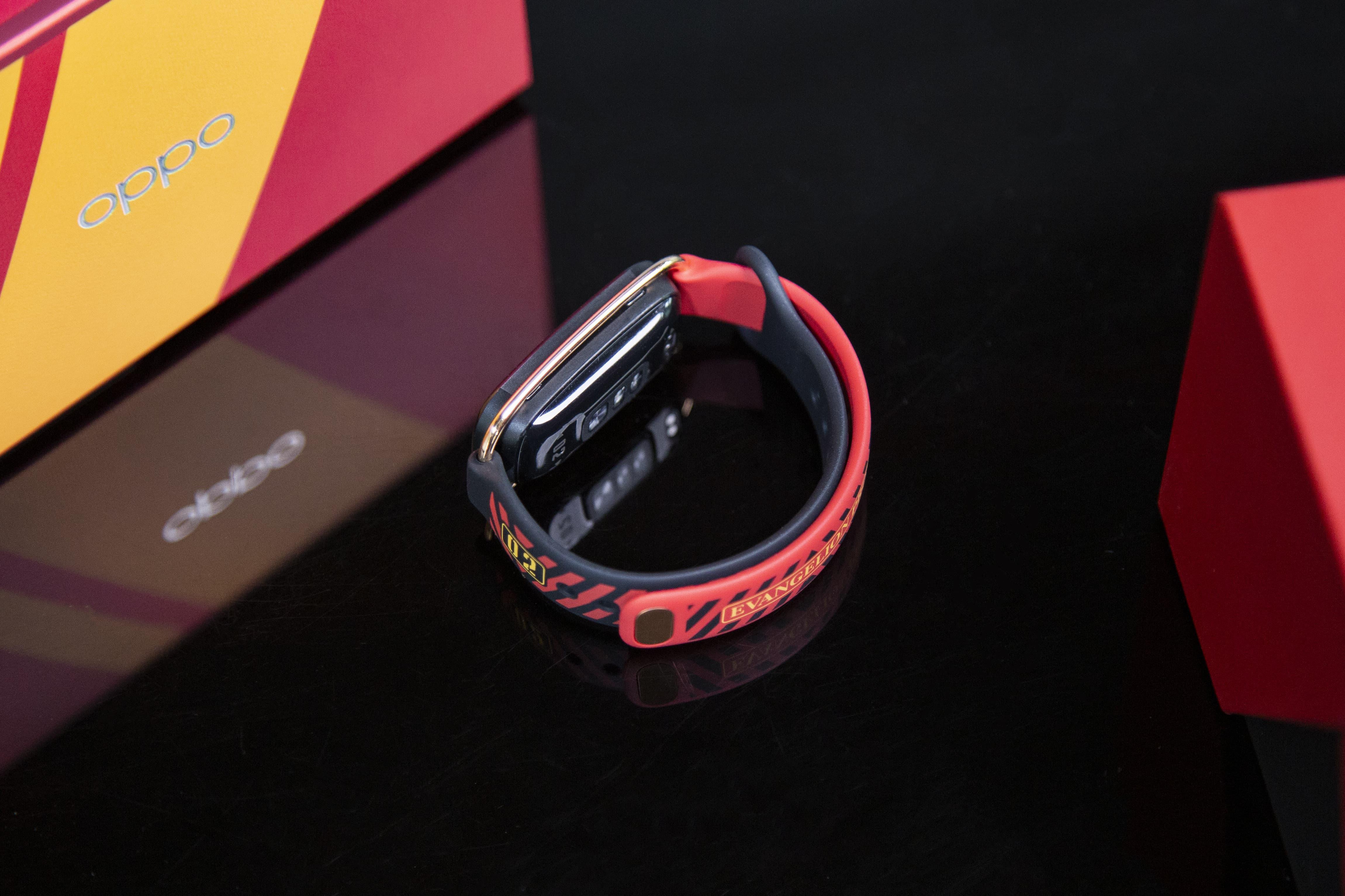 299元oppo手环eva限定版图赏明日香守护你健康