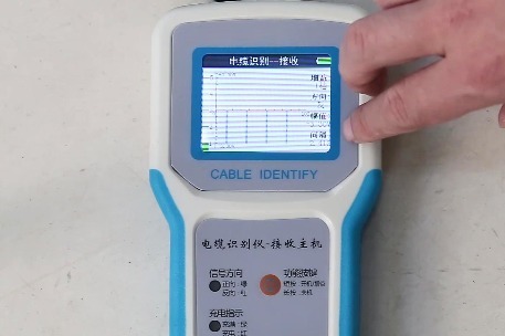 带电电缆识别仪细致解说，电力初学必看，给你的大脑充会电