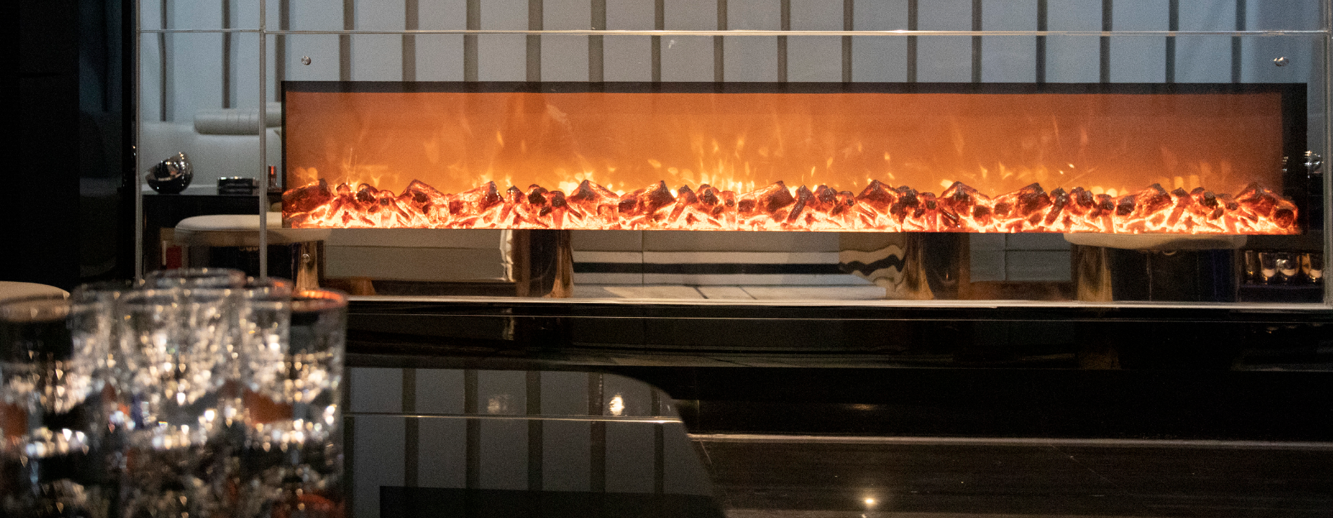 伊帆壁炉入驻mking ktv,电壁炉火光在虚实之间舞动为空间注入美好