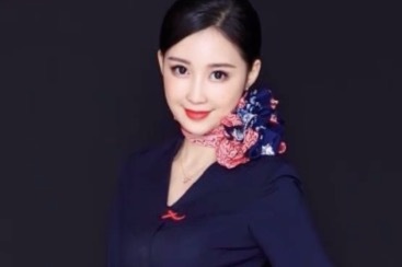 起底潘玮柏老婆：肤白貌美，空姐出身