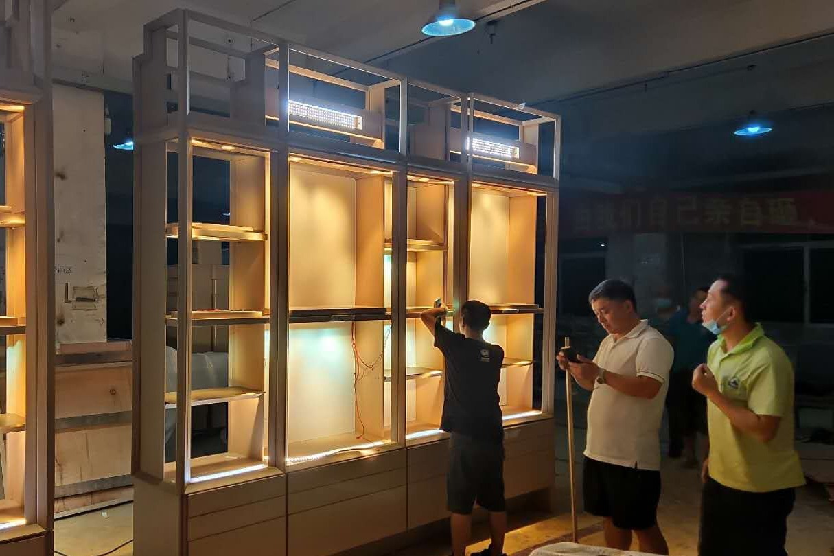 烤漆珠宝展示柜生产厂家-海德利家具