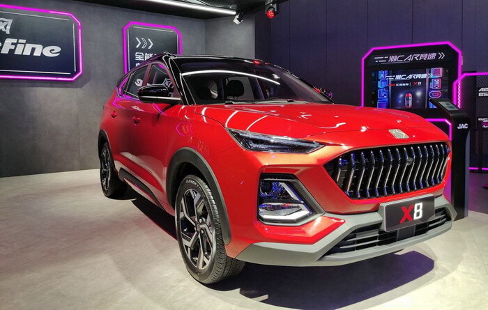 江淮嘉悦x8成都车展实拍__凤凰网