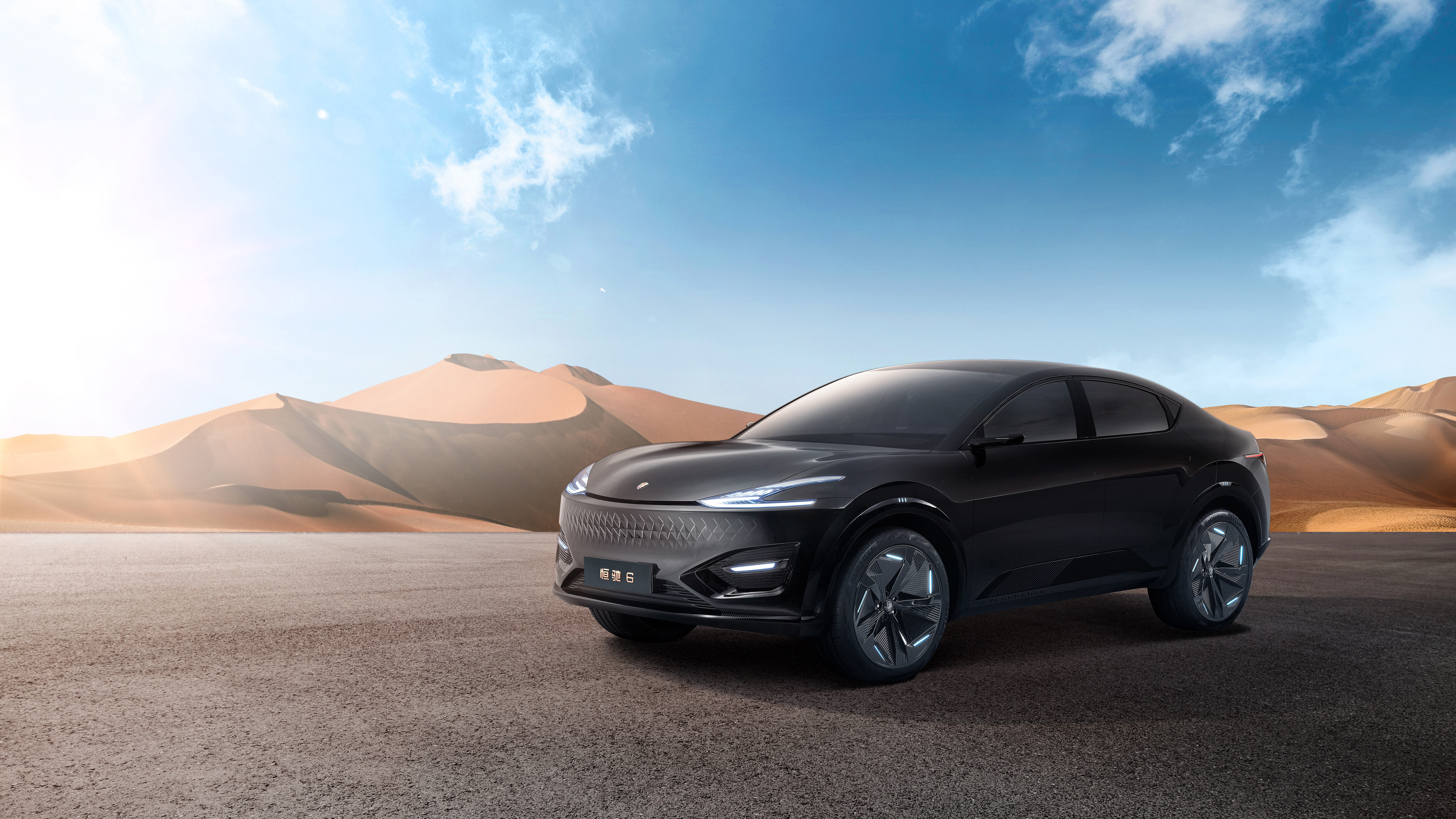 恒驰6 恒大汽车计划3-5年内年产总规模超100万辆,剑指全球新能源瞥档