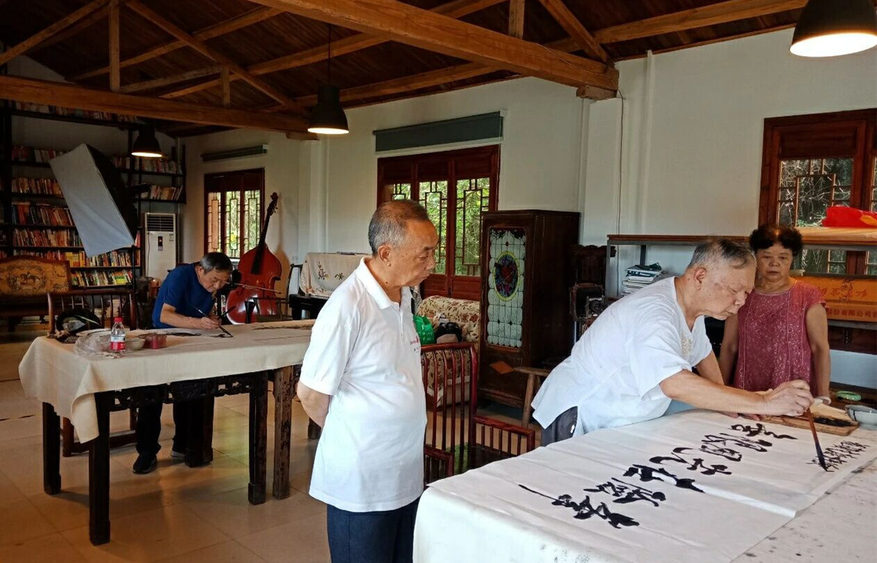 重庆黄埔书画院的书画艺术邂逅T3竞技越野赛 会迸发出怎样的故事|重庆黄埔书画院的传统书画艺术邂逅T3竞技越野赛 会迸发出怎样的故事