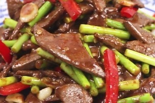 教你炒猪肝鲜嫩不老的秘诀，几十秒爆炒出锅