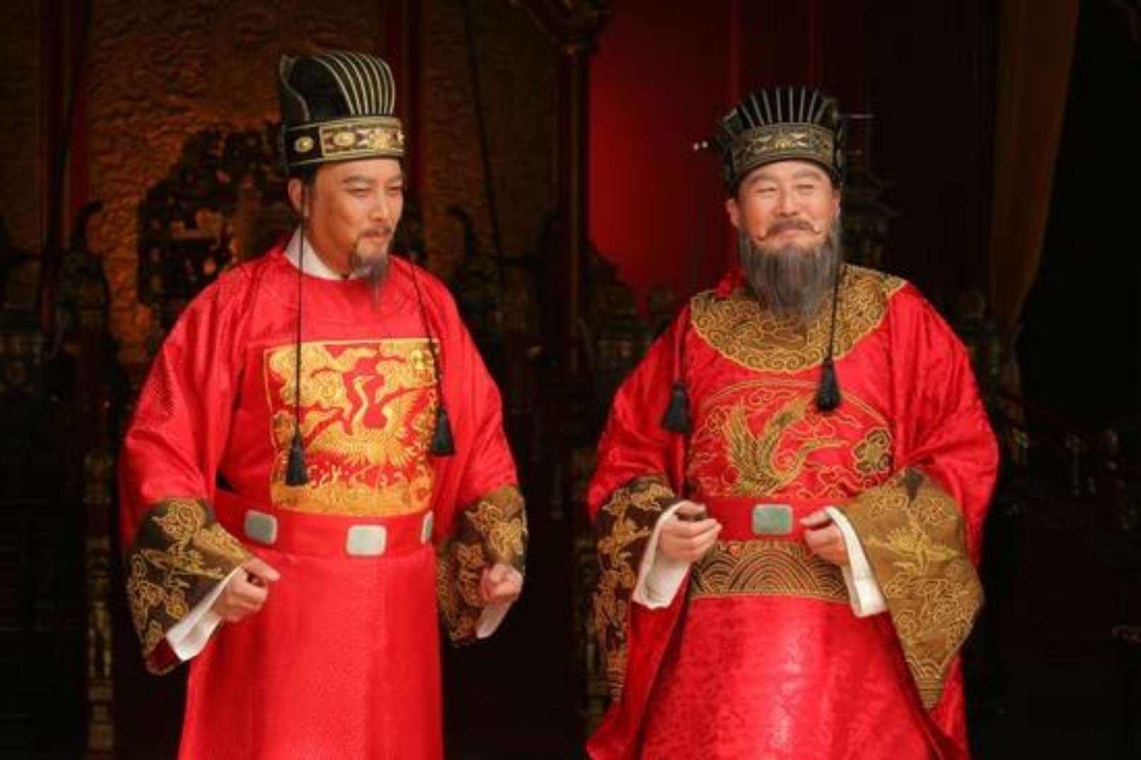 中国历史上递交辞呈最多的官员是谁？