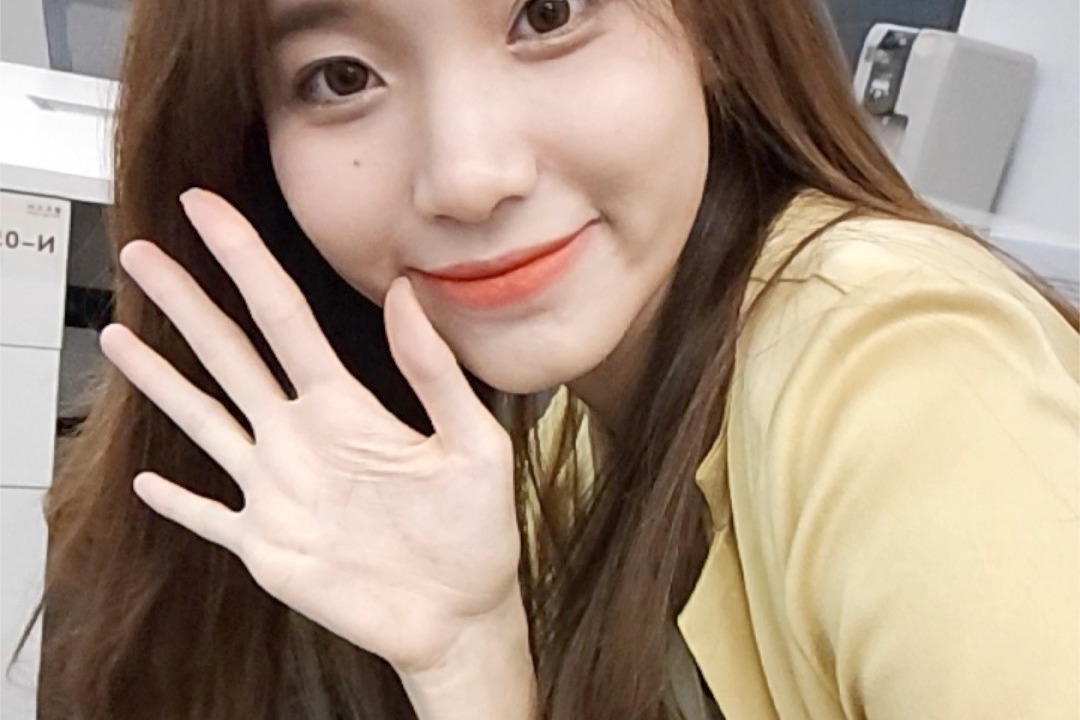 vivo s7 数字十连拍挑战,来看看这组自拍什么水平?