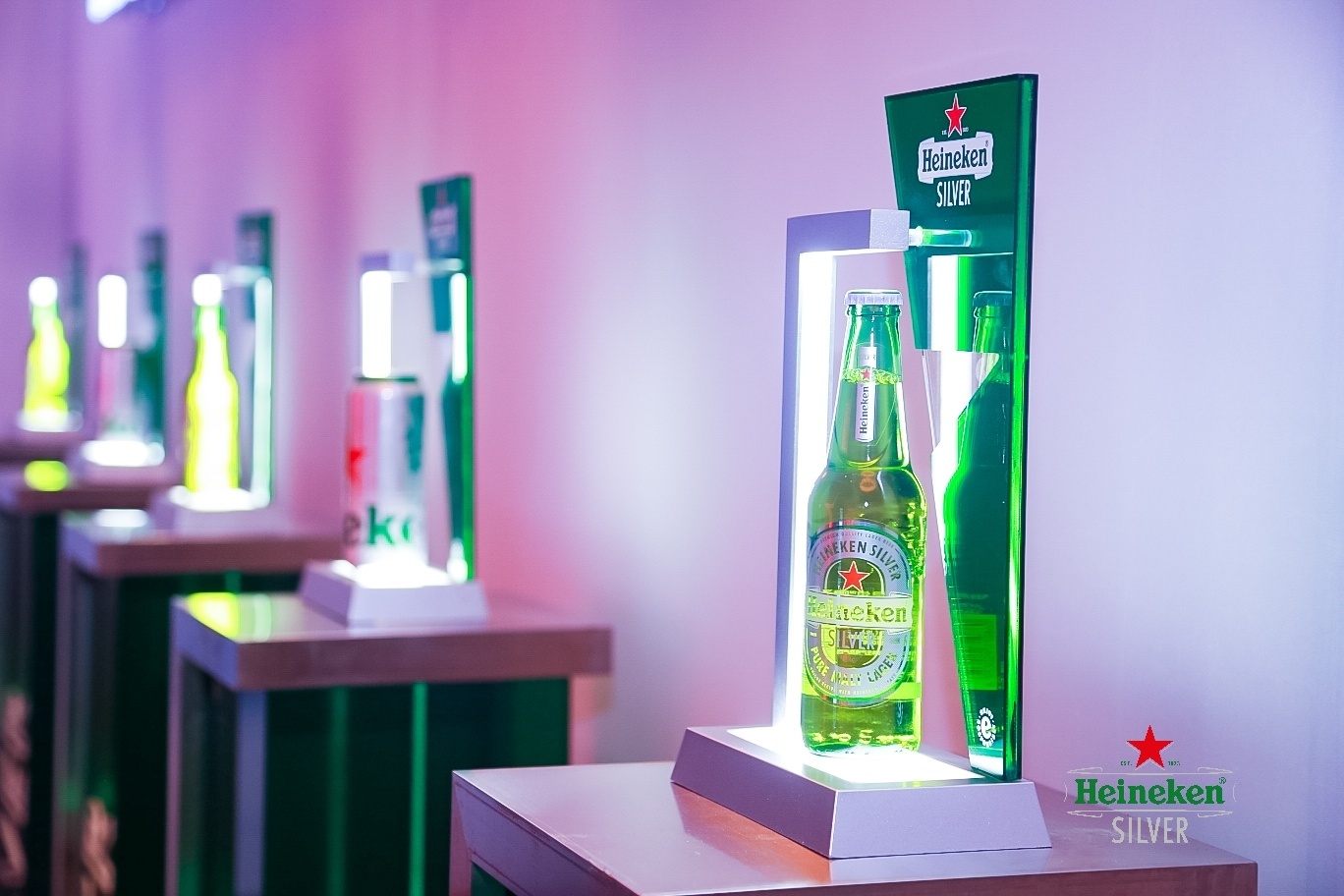 喜力星银定位高端,是华润雪花整合喜力中国的业务后推出的首款新品,为