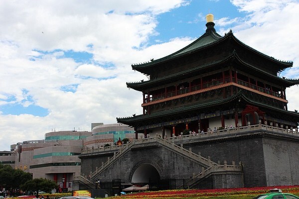 西安明秦王府城墙遗址坍塌抢修,陕建古建园林建设公司显担当__凤凰网