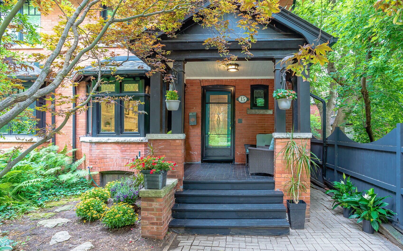 加拿大多伦多现代简约风格住宅，简洁大气丨豪宅欣赏