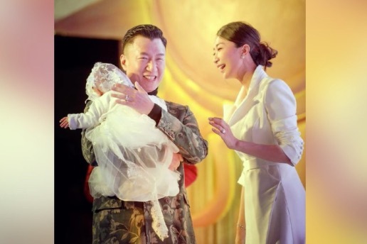 孙红雷兴奋分享女儿开口喊第一声爸爸心情 自侃：让我哭一会儿！