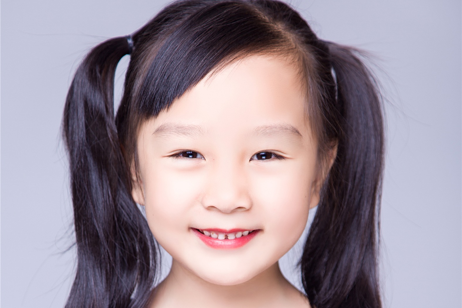 李美妙登央视获超级小歌手称号2015年新闻报道