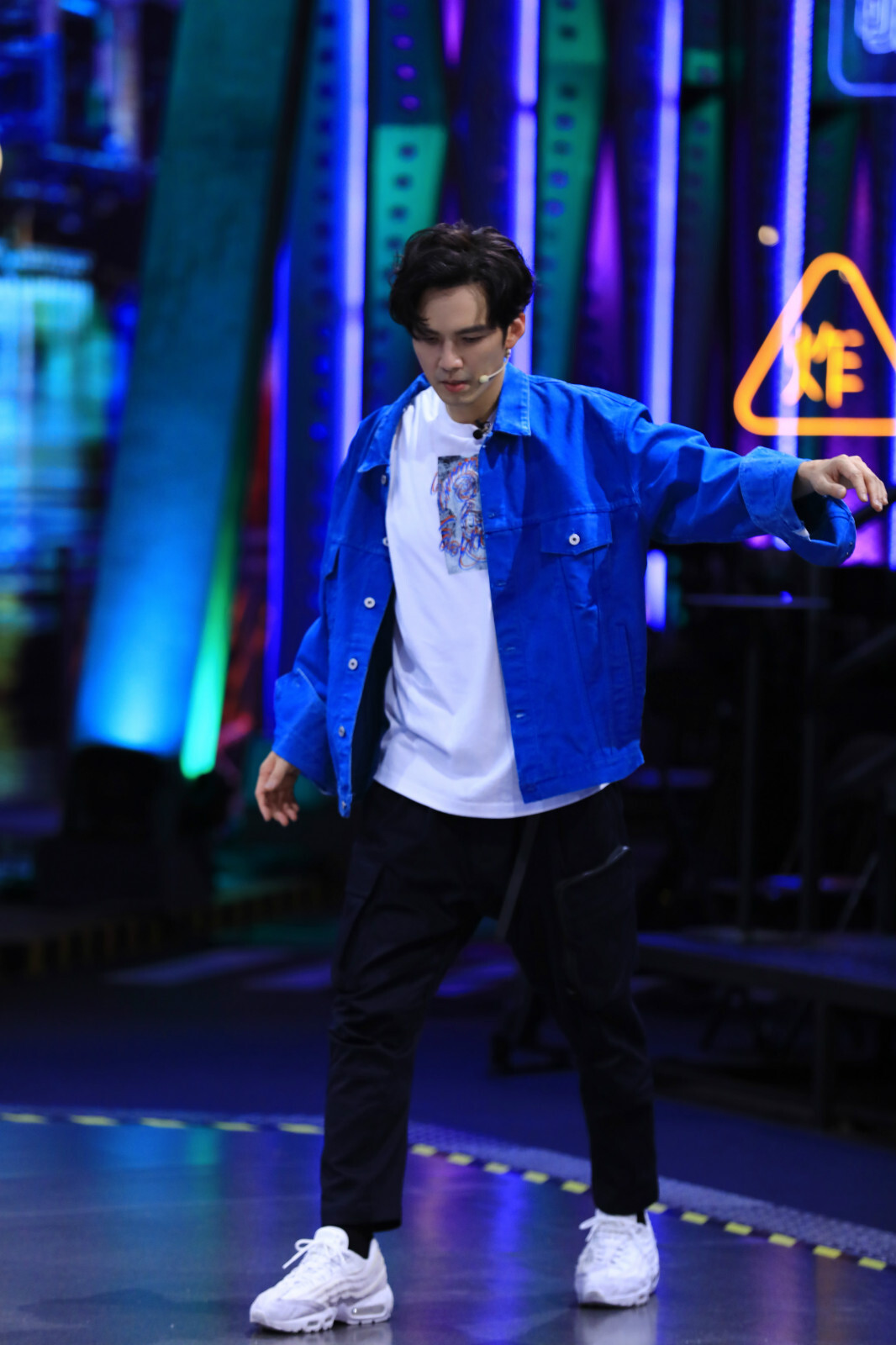 钟汉良《街舞3》化身游说专家 "哇挖酷宝"挂旗出征