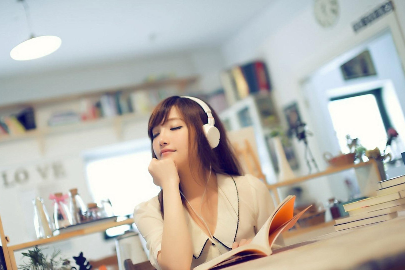 不愿意嫁给你的女人，从这三个细节就能看得出