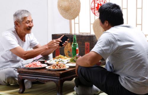 第一次和老丈人怎么喝酒?