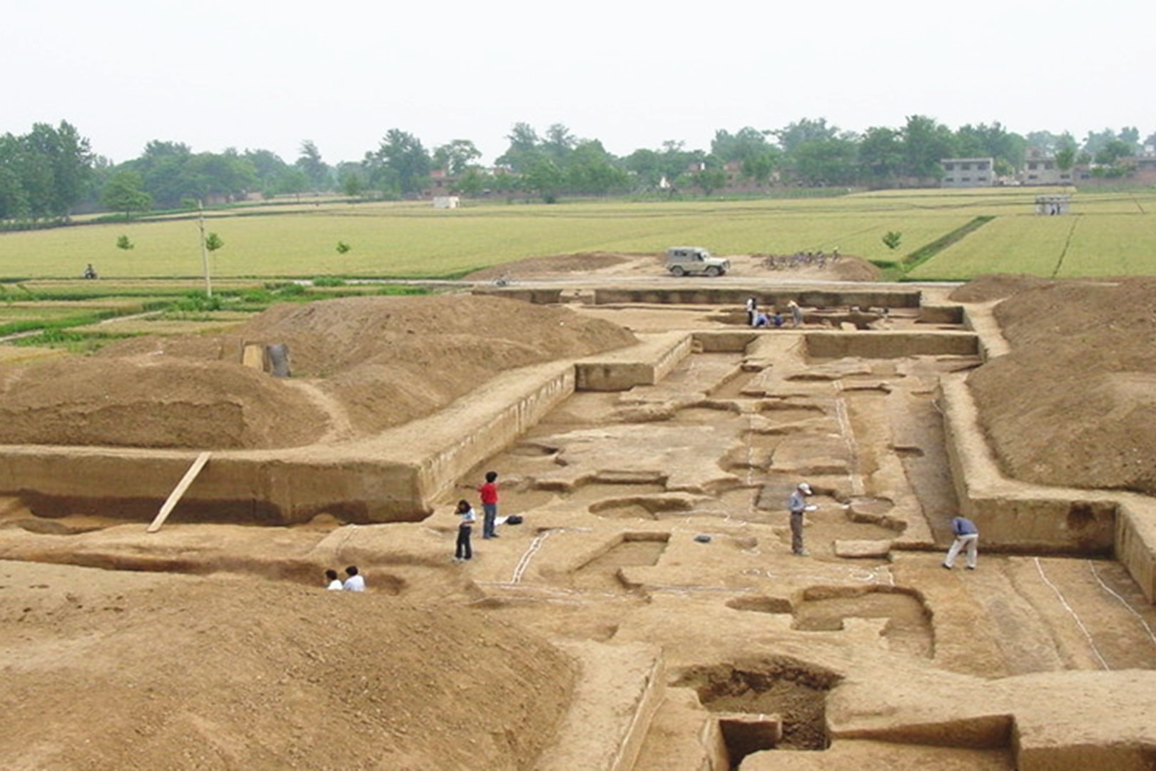 中国历史上的夏朝真的不存在吗这一遗址的发现让外国人哑口无言