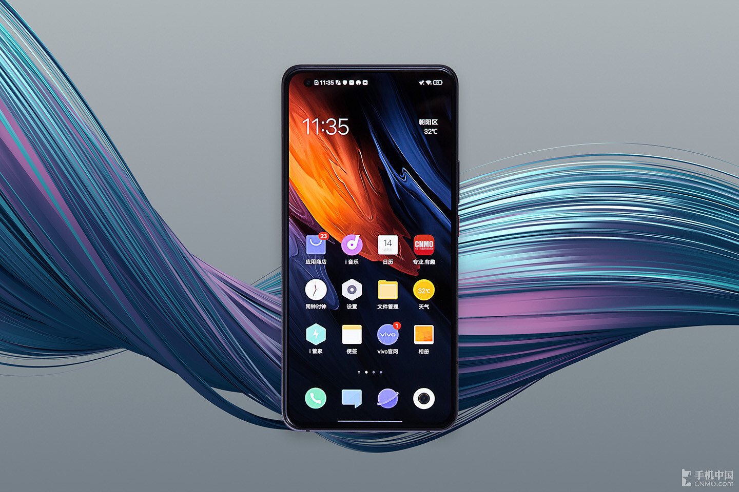 iqoo5图赏这是一场速度与激情的正面碰撞