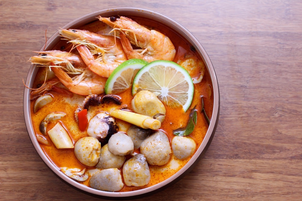 三大名汤之一的冬阴功汤,好喝又开胃,还被视为泰国国汤!