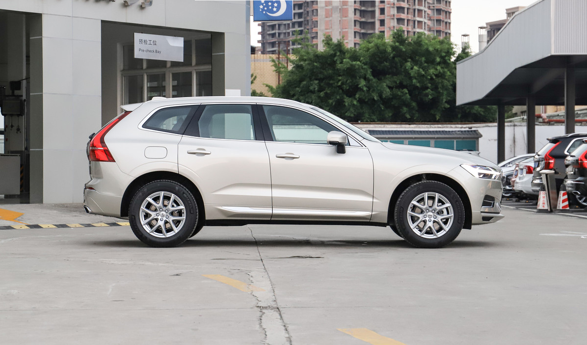 沃尔沃亚太沃尔沃xc602021款t5四驱智逸豪华版