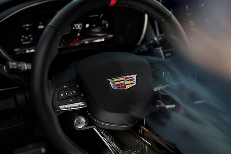 凯迪拉克CT4、CT5推新车型！增液晶仪表，搭V6、V8动力更强