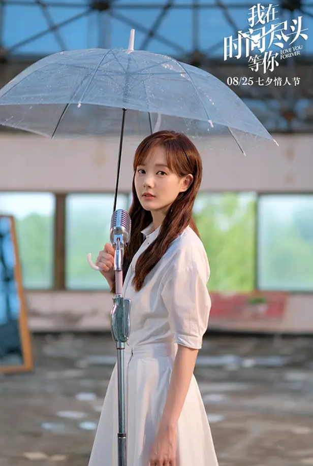 终于火了,李一桐电影当天票房破2.5亿,气势如虹力压《八佰》