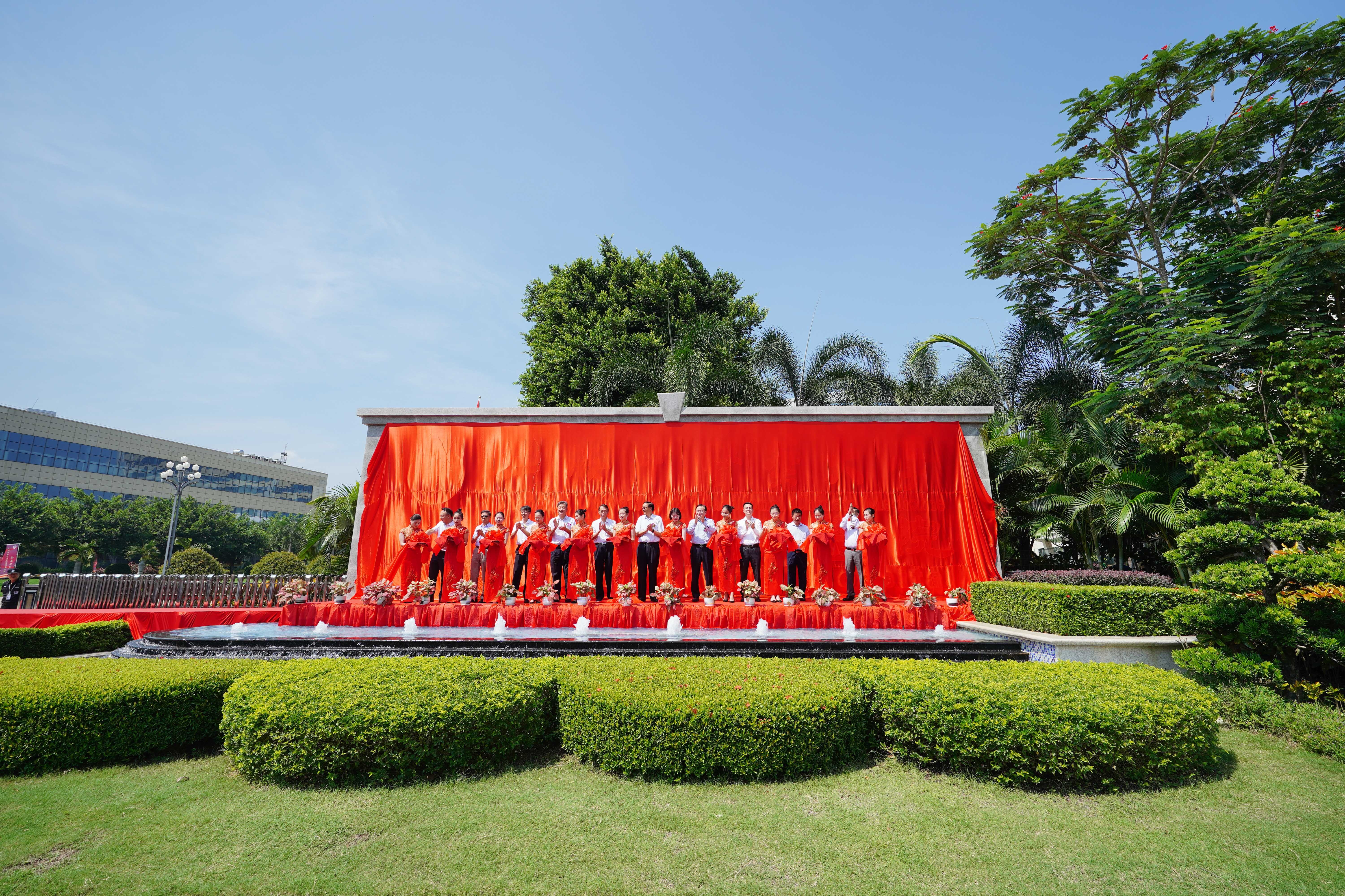 乘风破浪,扬帆起航:上海中医药大学博鳌国际医院正式揭牌__凤凰网