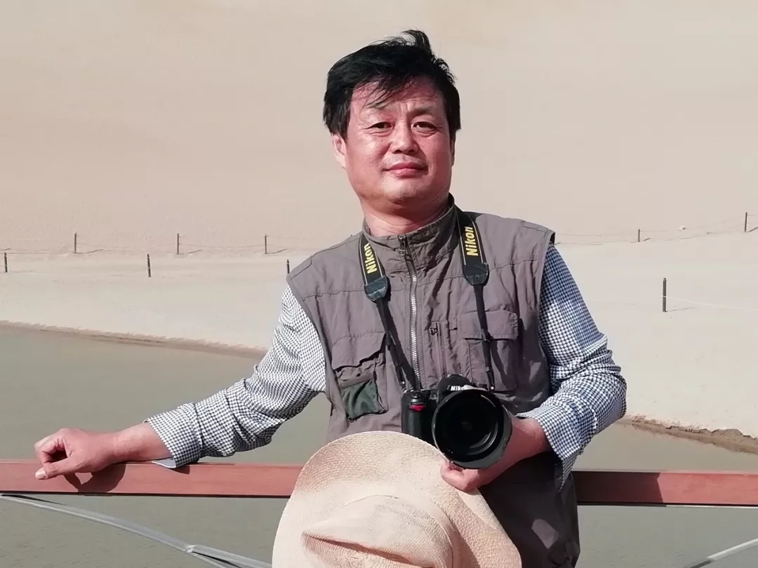 彩墨写实人物的拓荒者民族画家赵金文